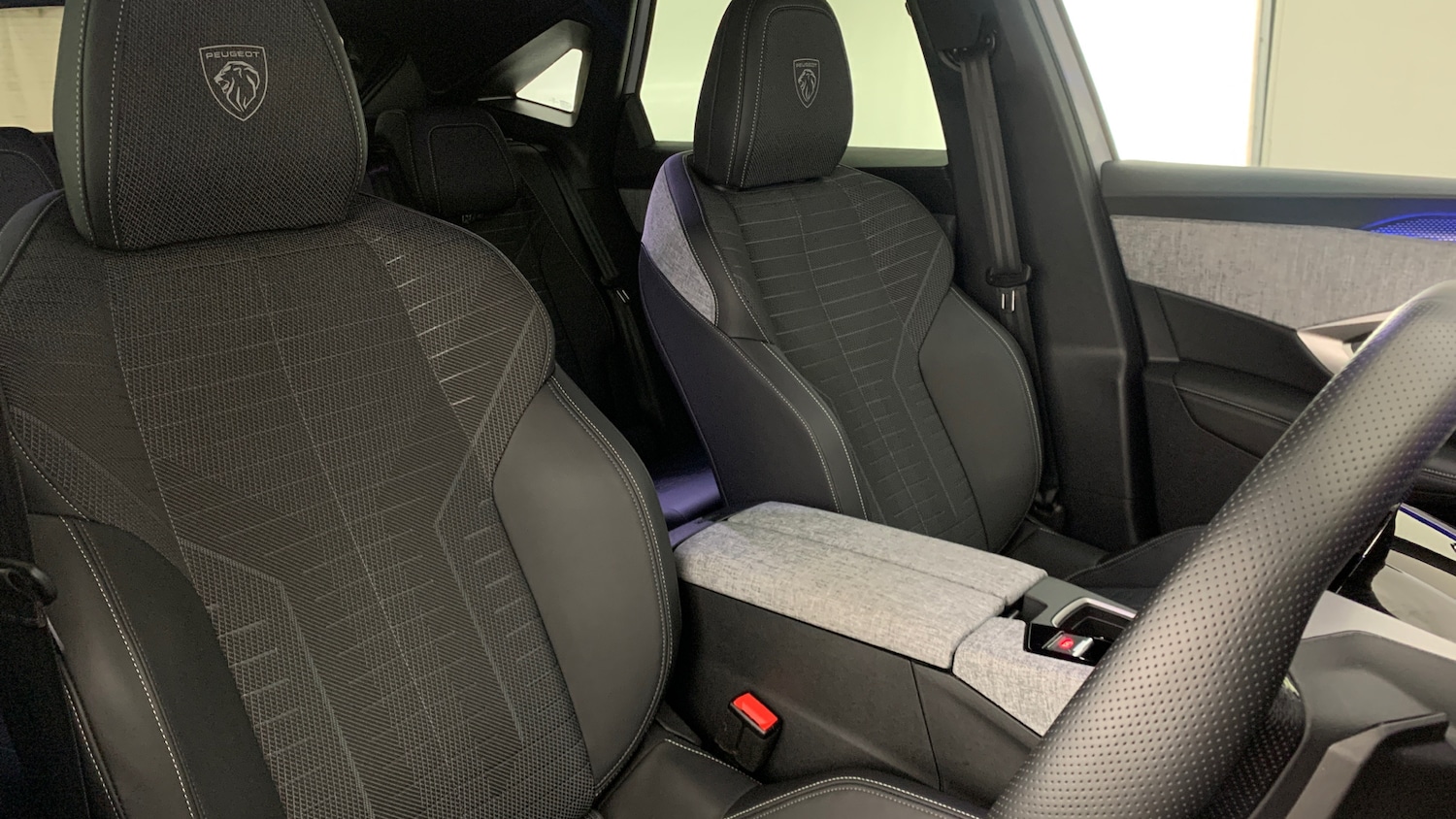 Used Peugeot 3008 2025 for sale - 77042323: Photo 45