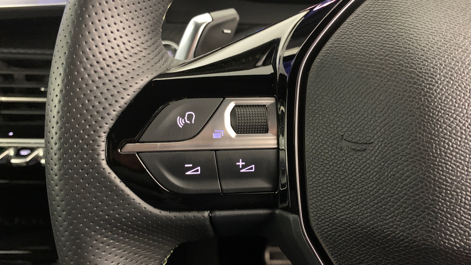 Used Peugeot 2008 2025 for sale - 77346176: Photo 20