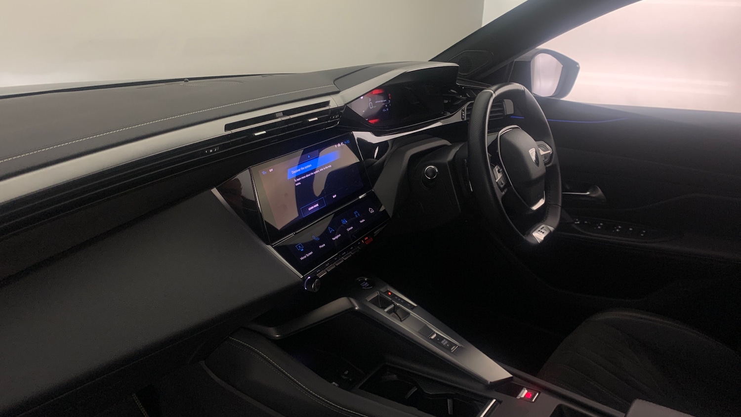 Used Peugeot 408 2023 for sale - 76574431: Photo 2