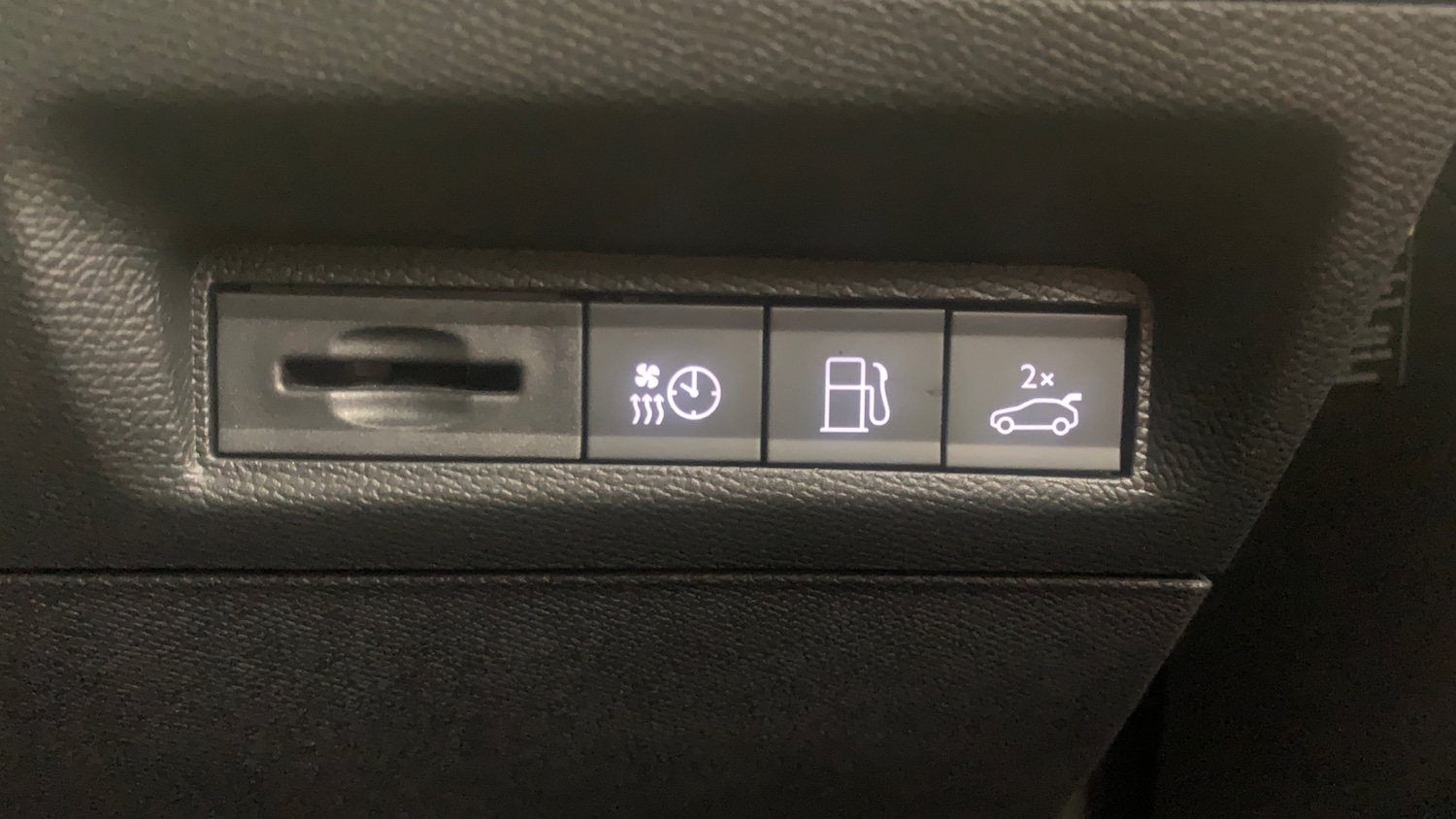 Used Peugeot 408 2023 for sale - 76574431: Photo 20