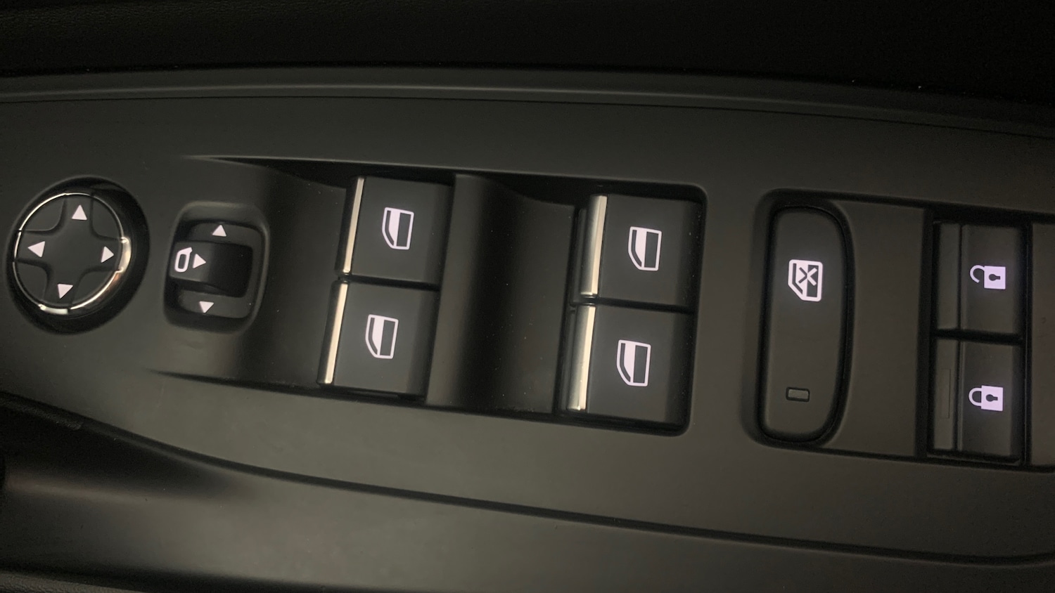 Used Peugeot 408 2023 for sale - 76574431: Photo 39