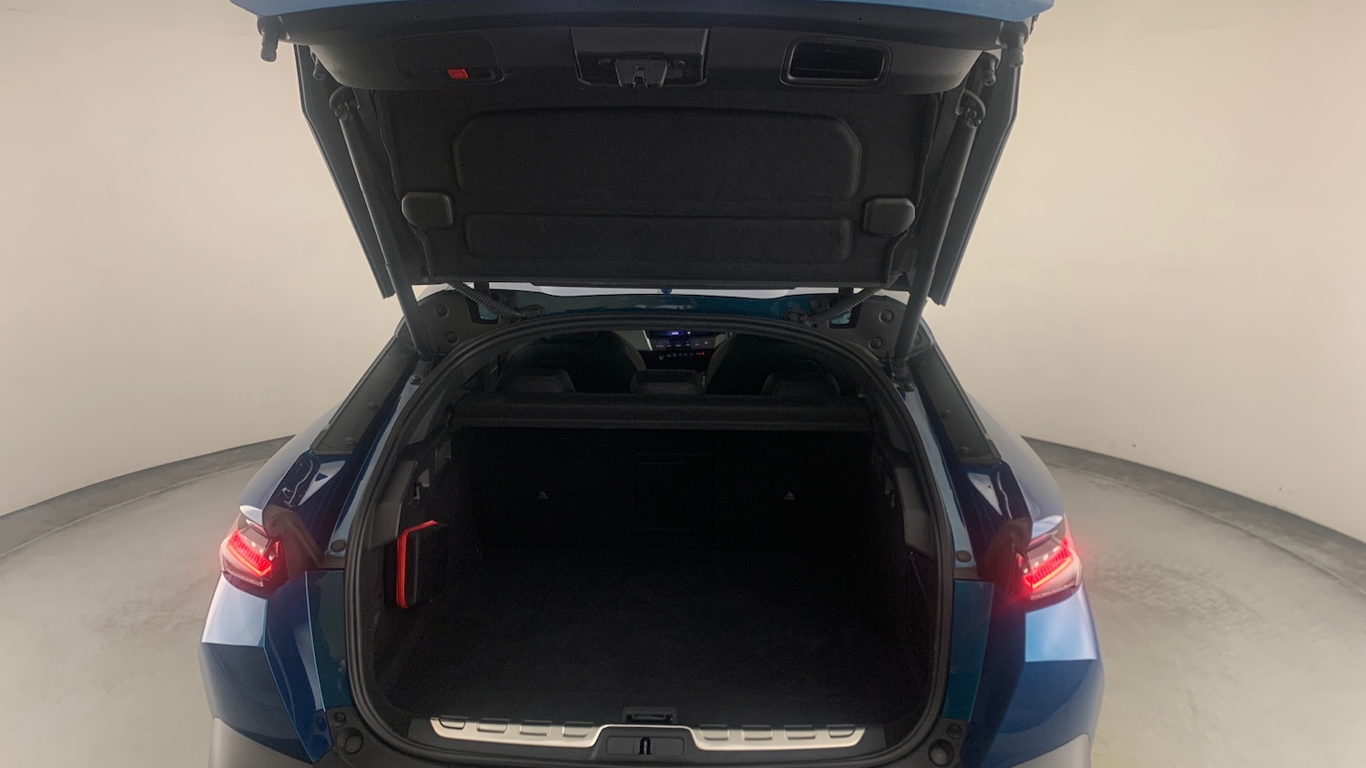 Used Peugeot 408 2023 for sale - 76574431: Photo 5