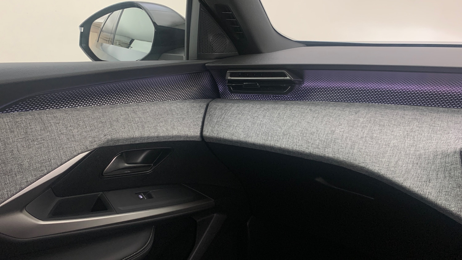 Used Peugeot 5008 2025 for sale - 77157240: Photo 42