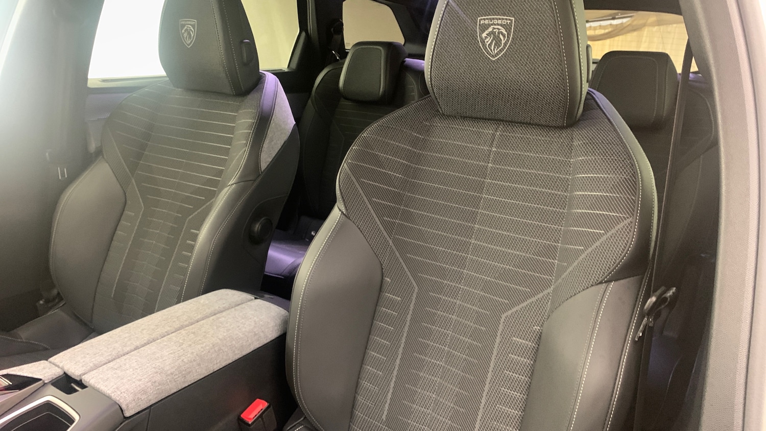 Used Peugeot 5008 2025 for sale - 77157240: Photo 59