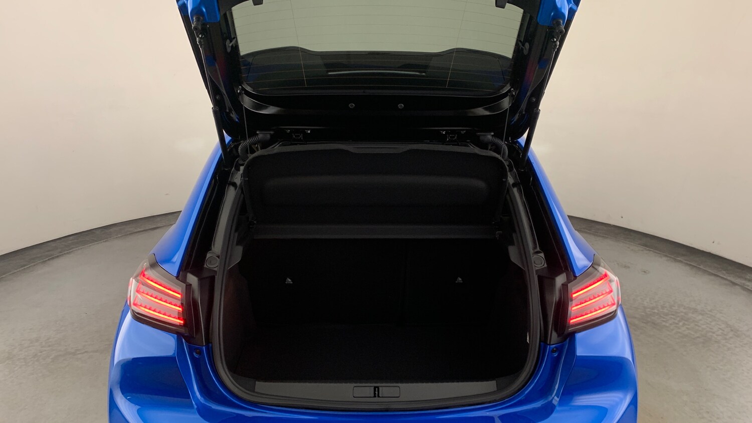 Used Peugeot 208 2025 for sale - 77346152: Photo 6