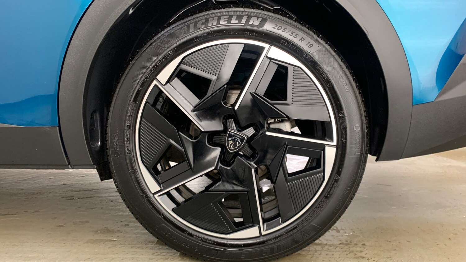 Used Peugeot 408 2025 for sale - 78087693: Photo 25