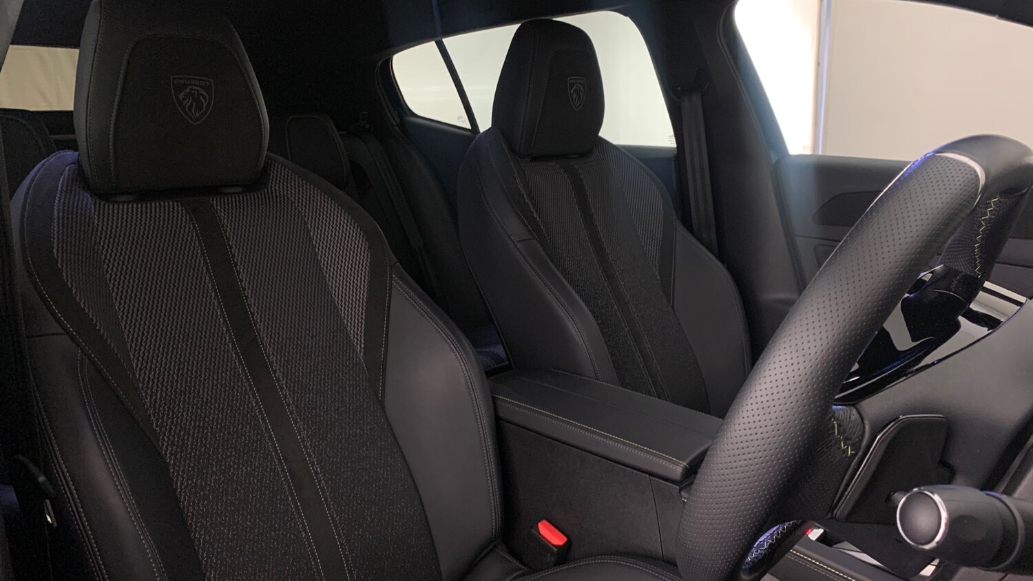 Used Peugeot 408 2025 for sale - 78087693: Photo 40