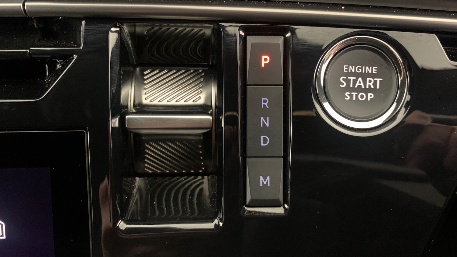 Used Peugeot 3008 2024 for sale - 77042344: Photo 37