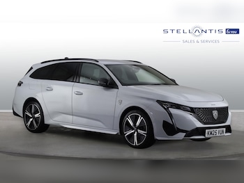 2025 - 1.2 Hybrid 136 GT 5dr e-DSC6