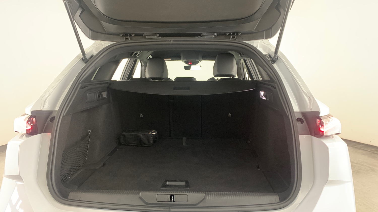 Used Peugeot 308 2025 for sale - 77659624: Photo 5