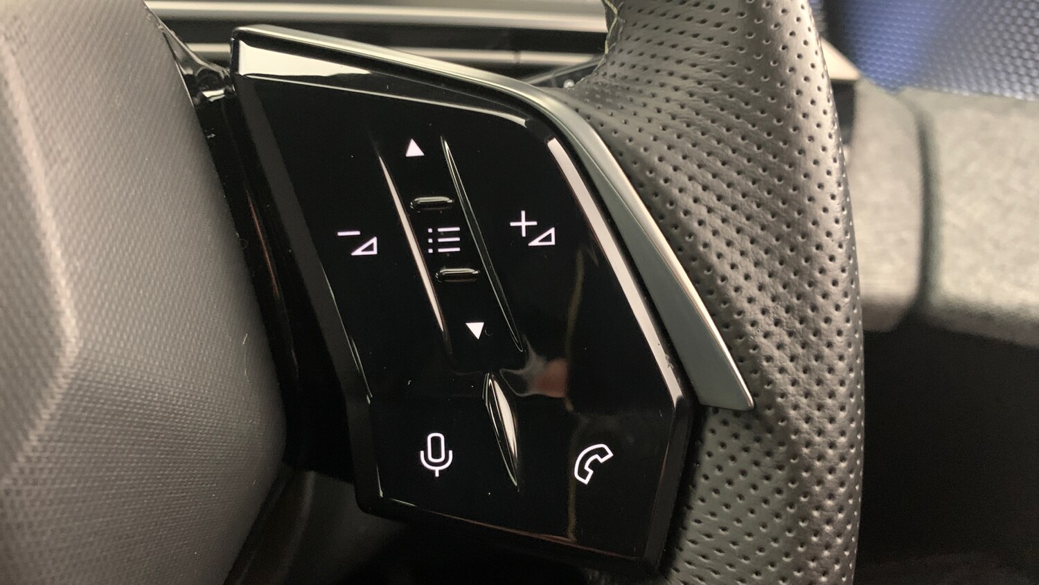 Used Peugeot 5008 2024 for sale - 76621462: Photo 18