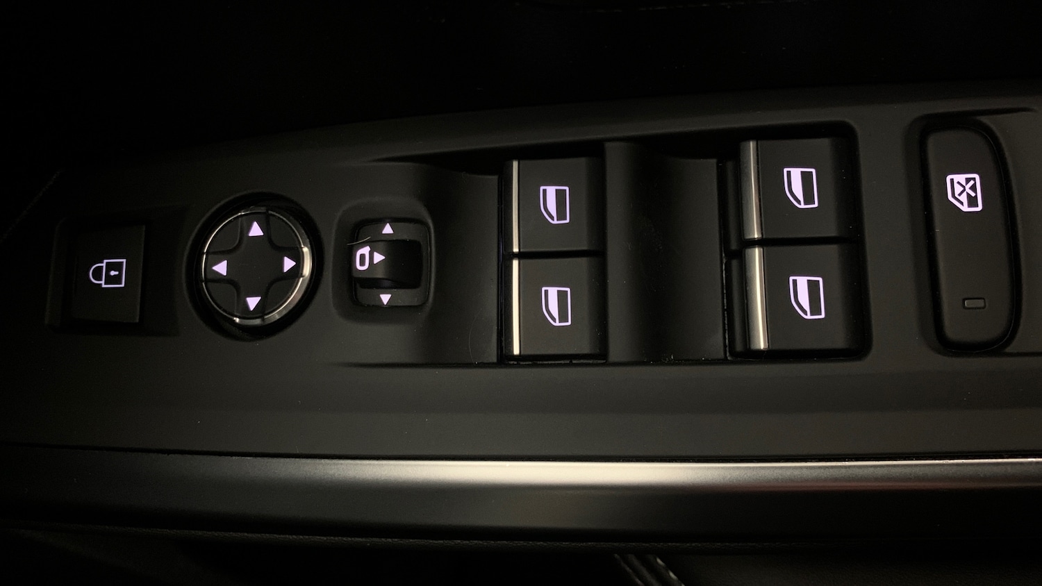 Used Peugeot 5008 2024 for sale - 76621462: Photo 39