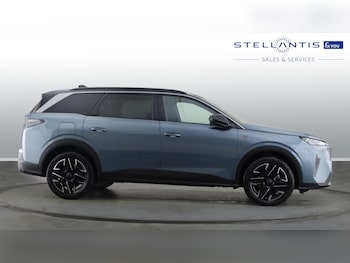 Used Peugeot 5008 2024 for sale - 76621462: Photo