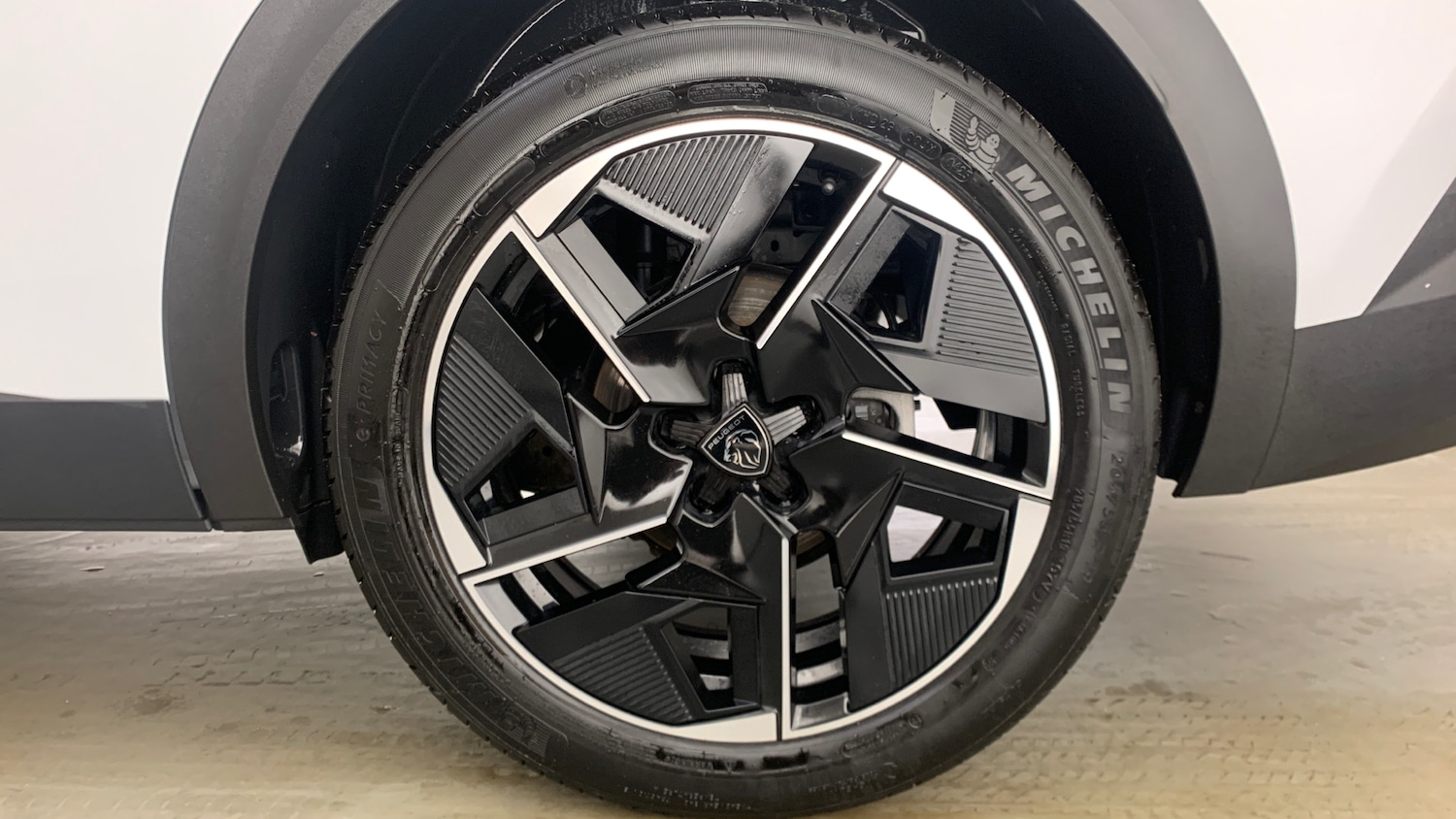 Used Peugeot 408 2024 for sale - 76998831: Photo 17