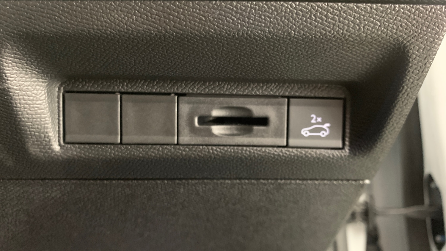 Used Peugeot 408 2024 for sale - 76998831: Photo 20