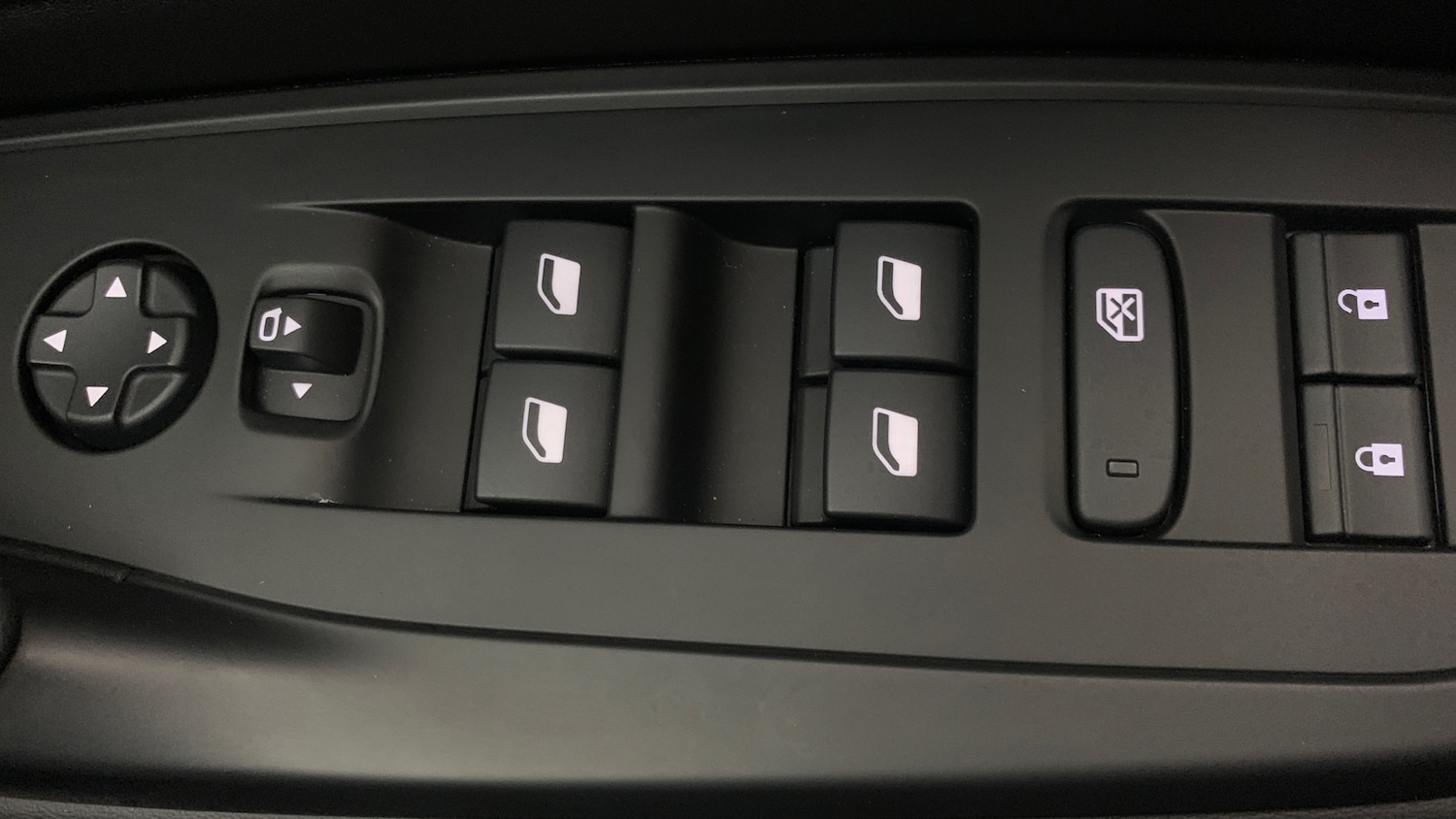 Used Peugeot 408 2024 for sale - 76998831: Photo 40