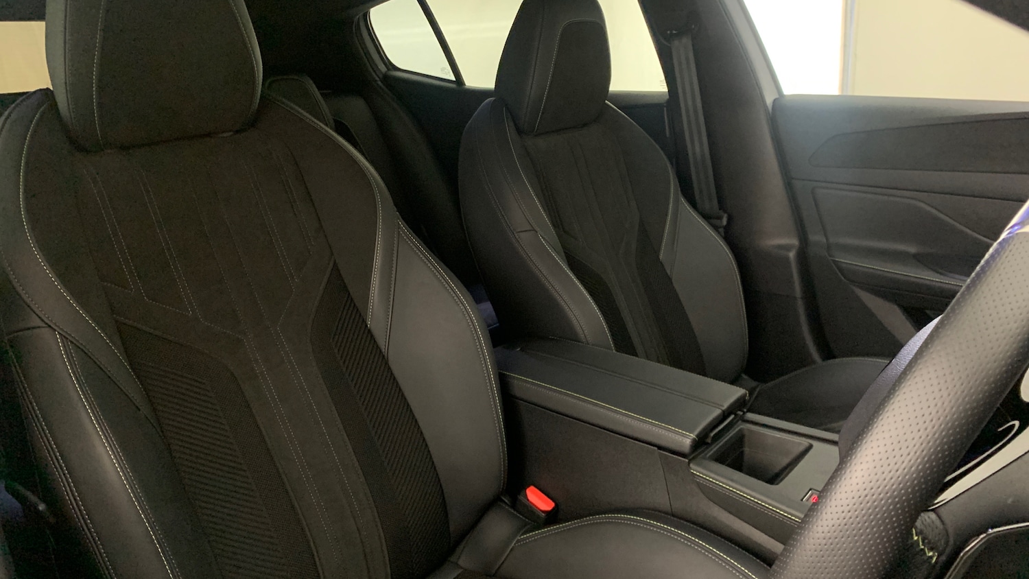 Used Peugeot 408 2024 for sale - 76998831: Photo 45