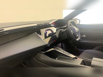 Used Peugeot 308 2025 for sale - 76271373: Photo 2