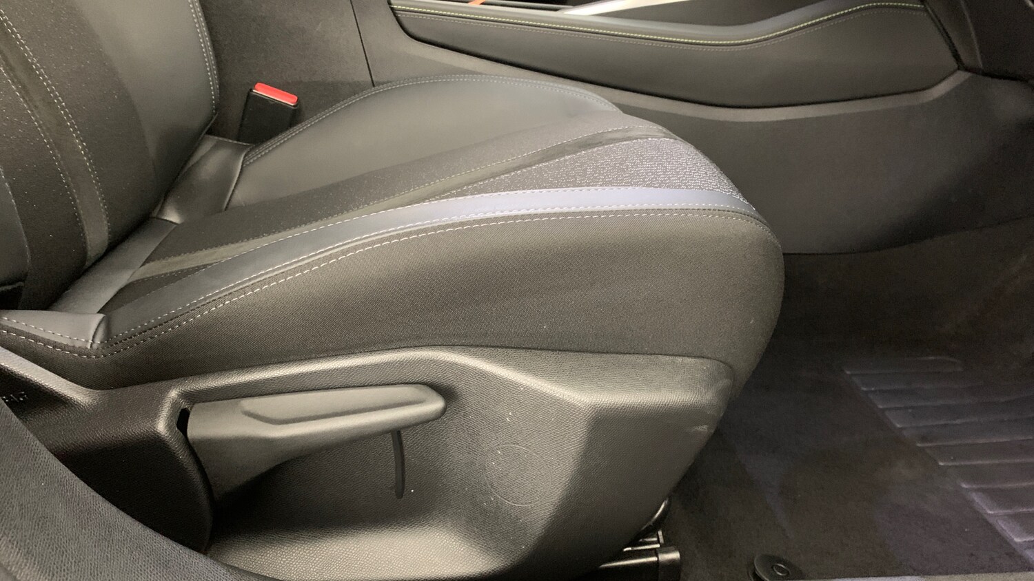 Used Peugeot 408 2025 for sale - 77599593: Photo 44