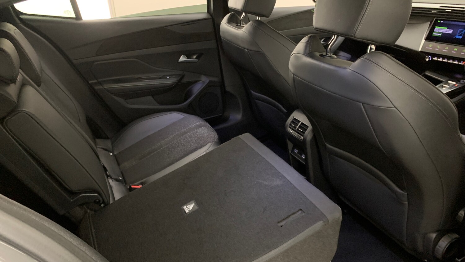 Used Peugeot 408 2025 for sale - 77599593: Photo 67