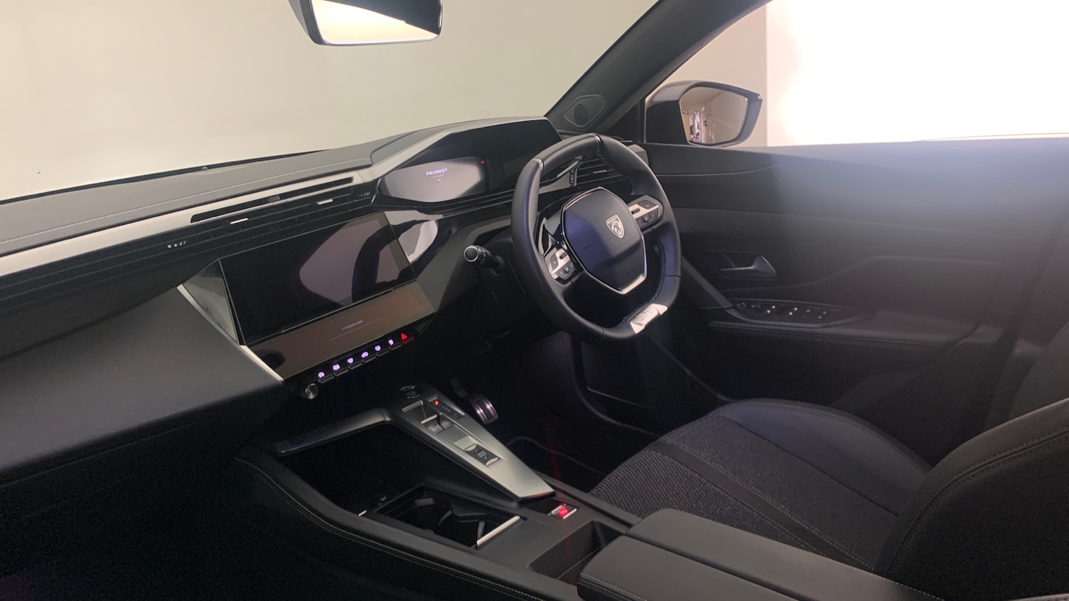 Used Peugeot 408 2025 for sale - 77525631: Photo 2