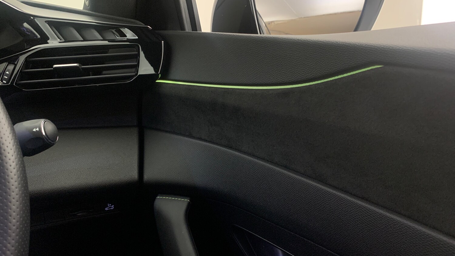 Used Peugeot 408 2025 for sale - 77525631: Photo 37