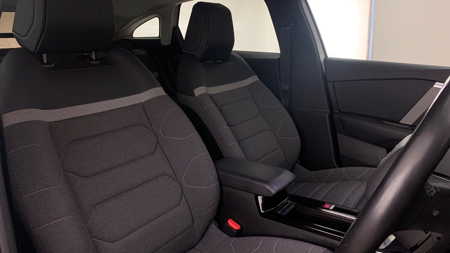 Used Citroen C4 2023 for sale - 77994662: Photo 40