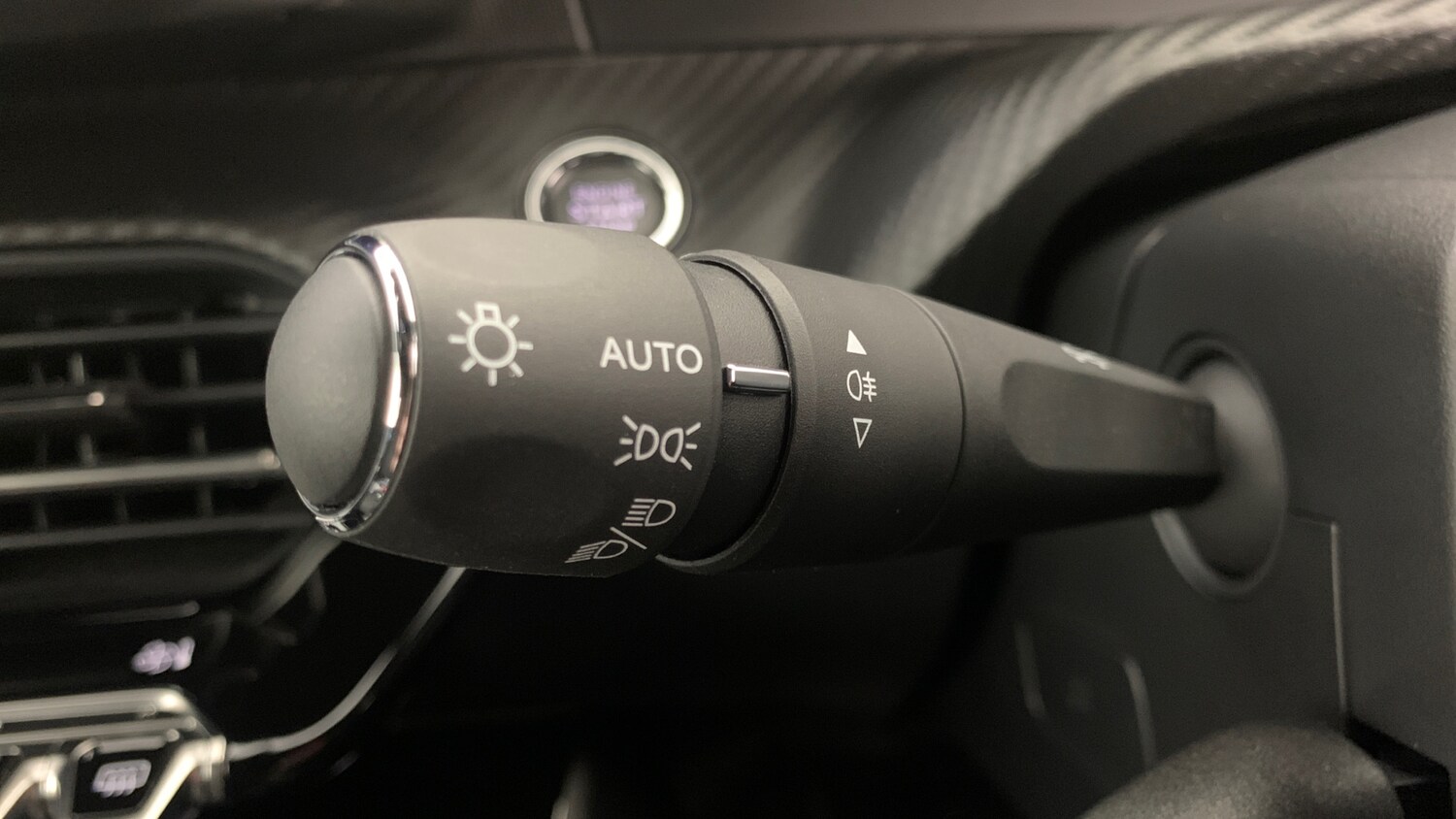 Used Peugeot 208 2024 for sale - 77511915: Photo 35