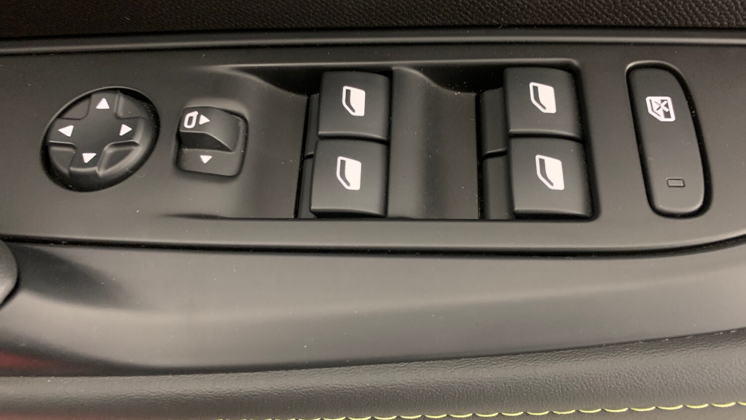 Used Peugeot 208 2024 for sale - 77511915: Photo 38