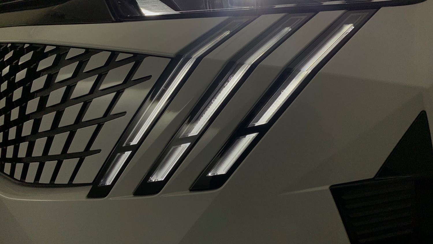 Used Peugeot 3008 2025 for sale - 77626870: Photo 54