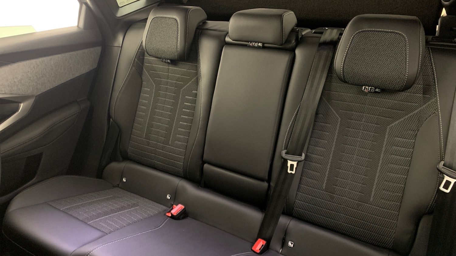 Used Peugeot 3008 2025 for sale - 77626870: Photo 7