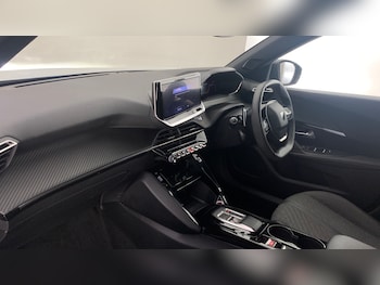 Used Peugeot 2008 2024 for sale - 75916380: Photo