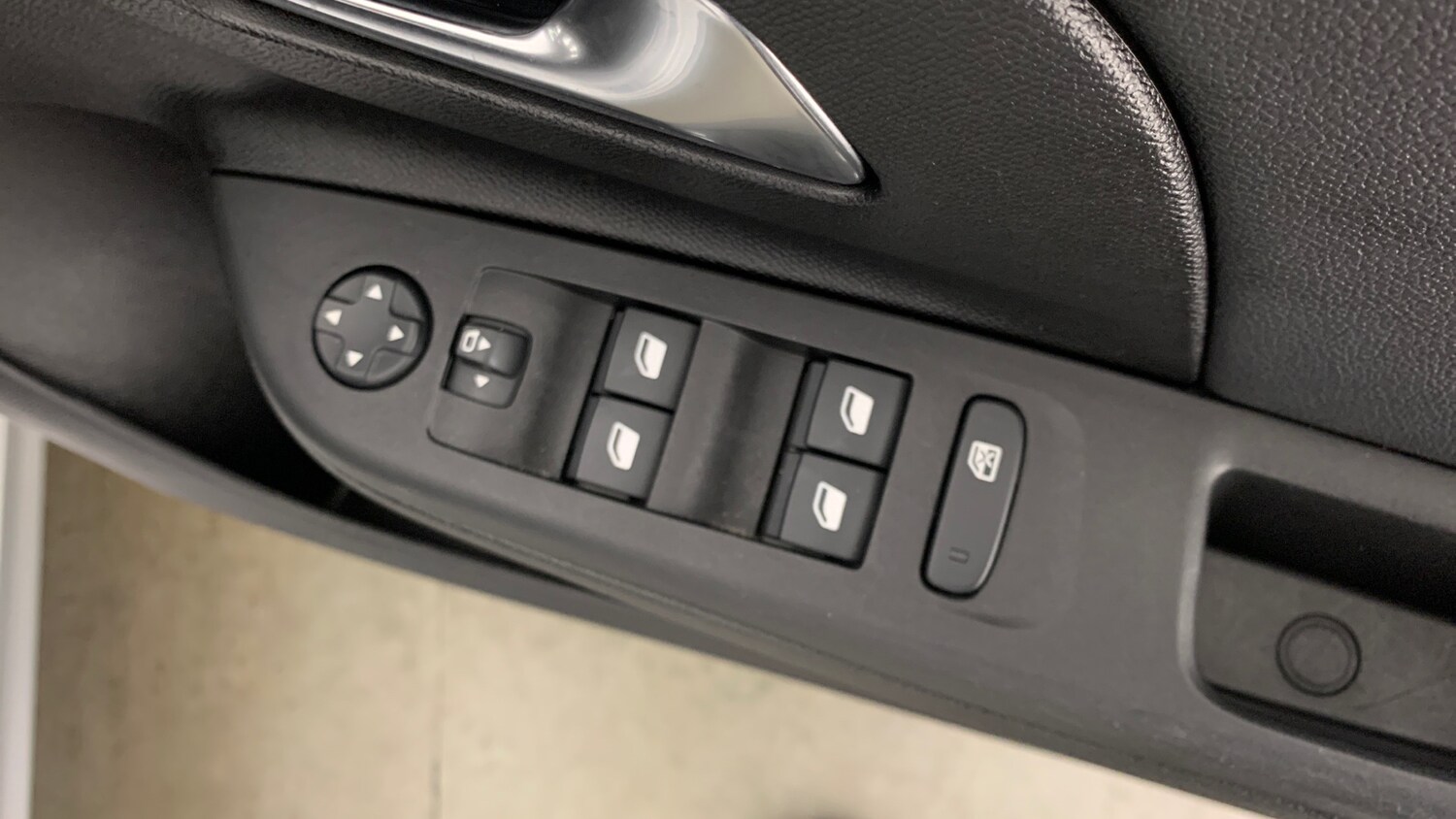 Used Vauxhall Corsa 2024 for sale - 77825847: Photo 39