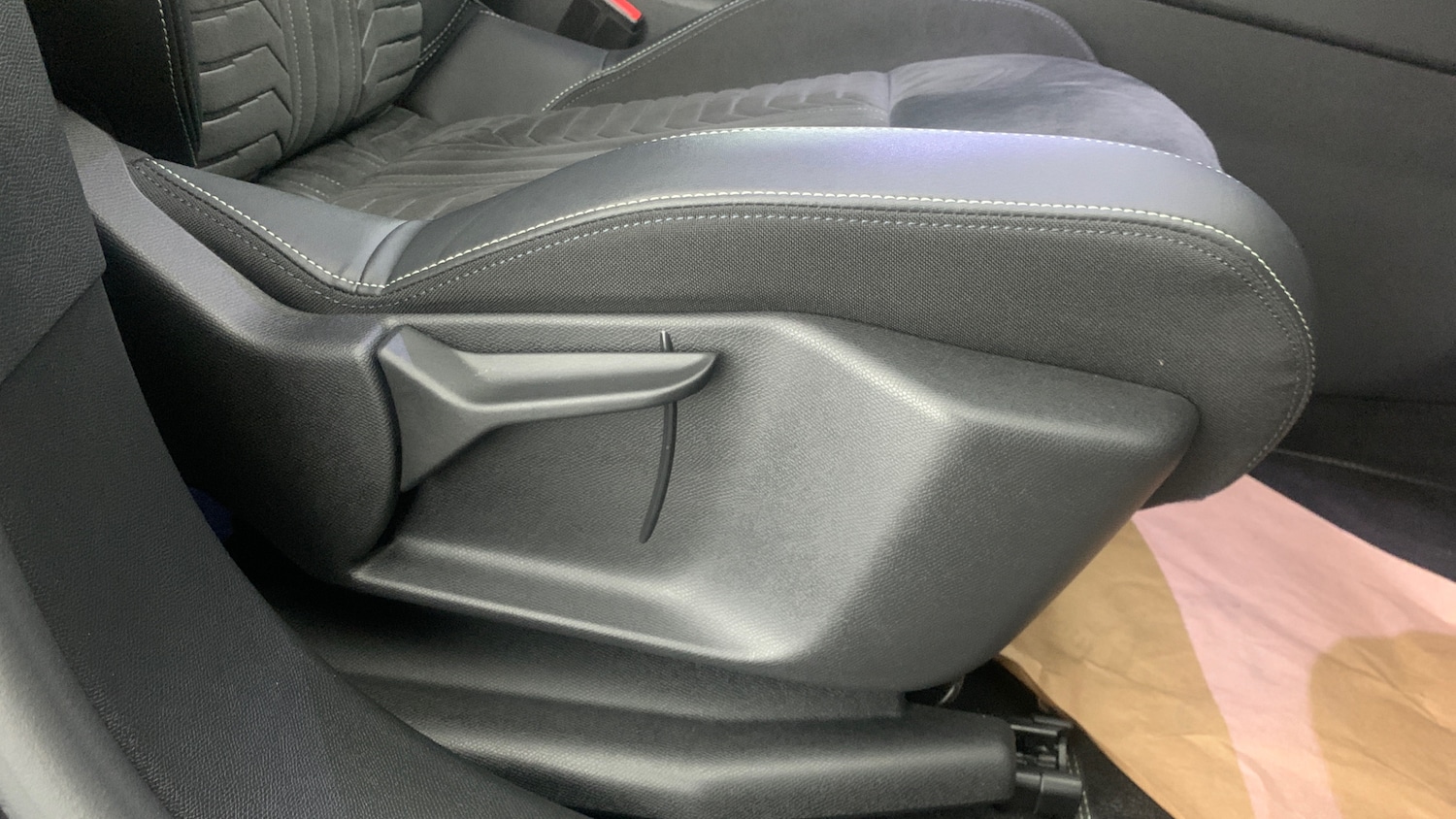 Used Peugeot 3008 2024 for sale - 78102223: Photo 45