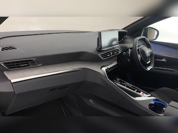 Used Peugeot 5008 2024 for sale - 75624679: Photo