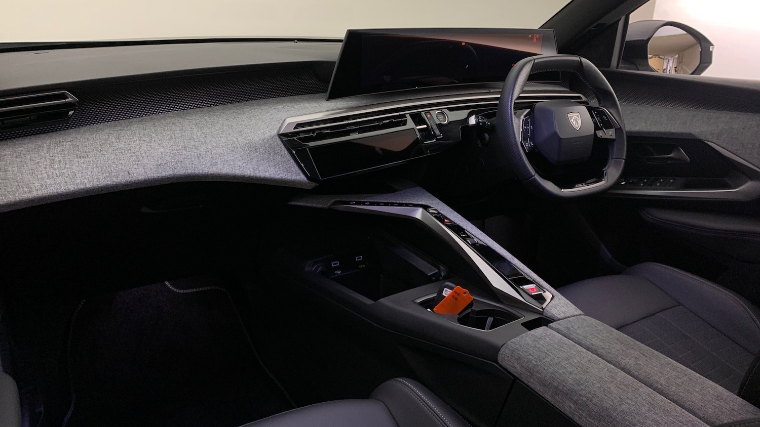 Used Peugeot 3008 2025 for sale - 77926663: Photo 2