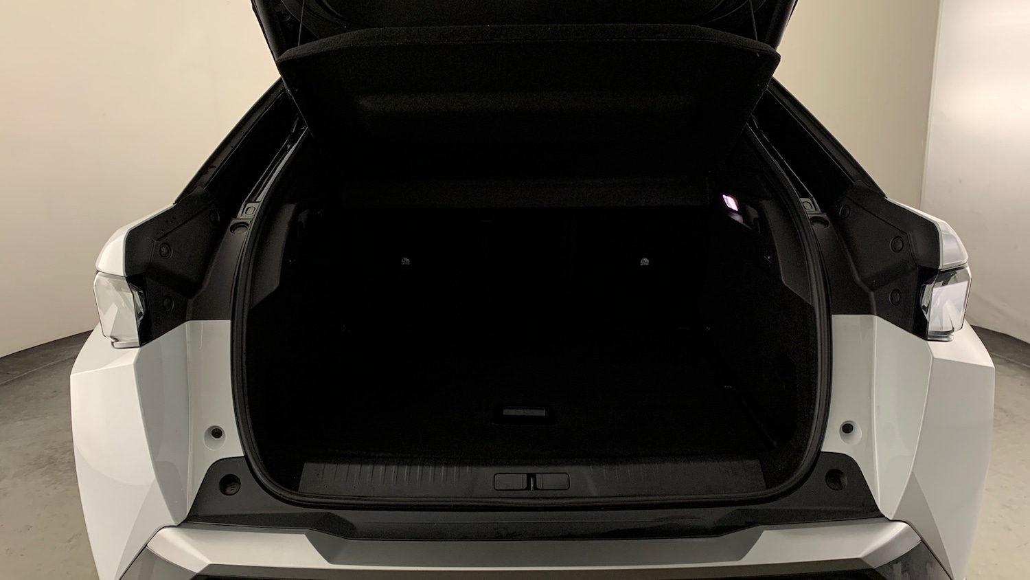 Used Peugeot 3008 2025 for sale - 77926663: Photo 5