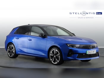 2023 - 115kW Ultimate 54kWh 5dr Auto