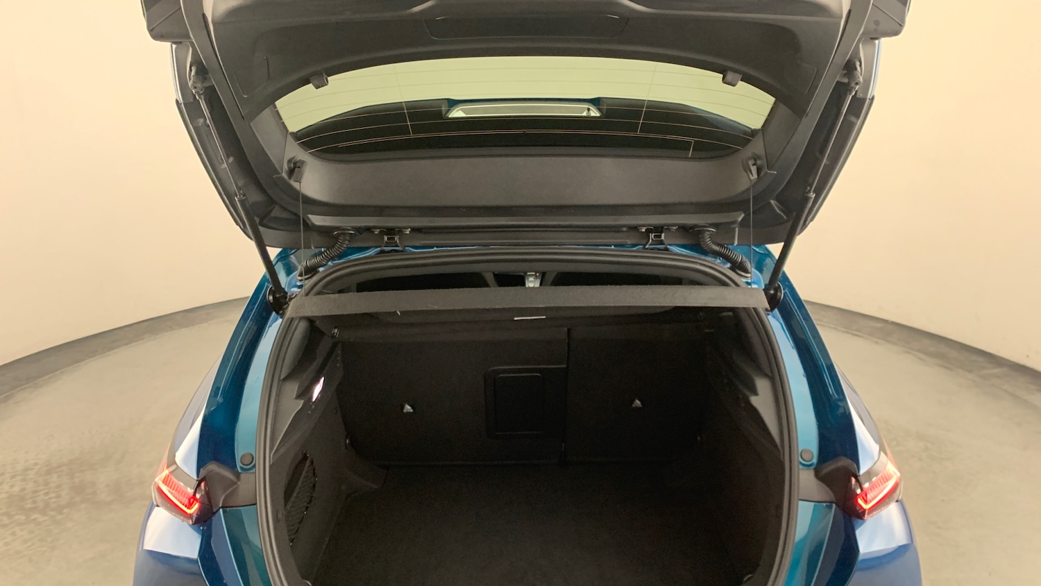 Used Peugeot 308 2025 for sale - 77497964: Photo 5