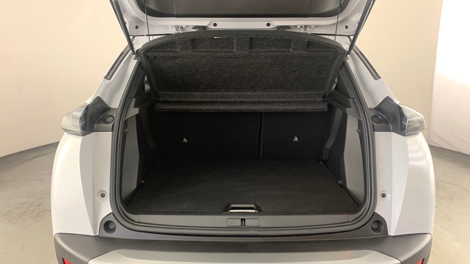 Used Peugeot 2008 2025 for sale - 77854981: Photo 5