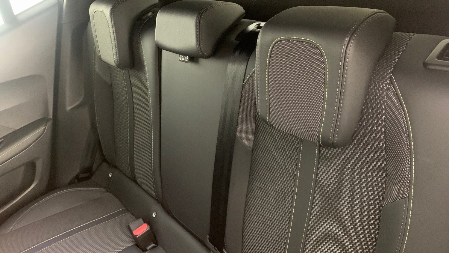 Used Peugeot 2008 2025 for sale - 77854981: Photo 7