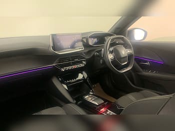 Used Peugeot 2008 2025 for sale - 79554426: Photo