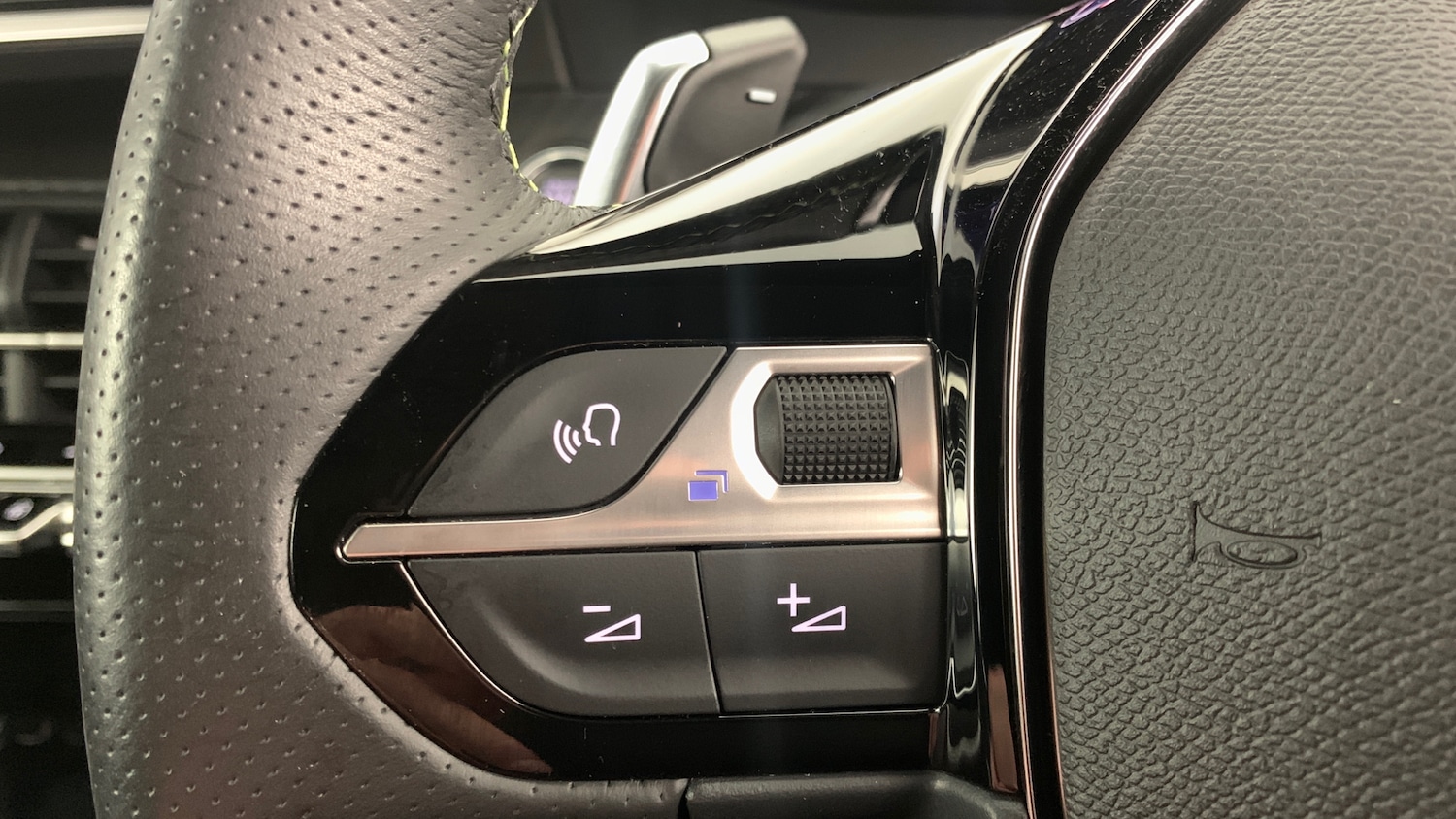 Used Peugeot 2008 2024 for sale - 76486420: Photo 19