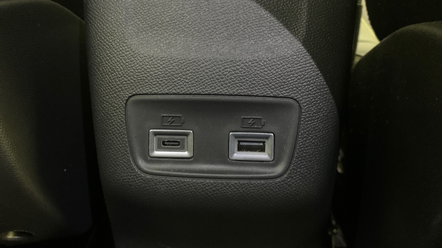 Used Peugeot 2008 2024 for sale - 76486420: Photo 37