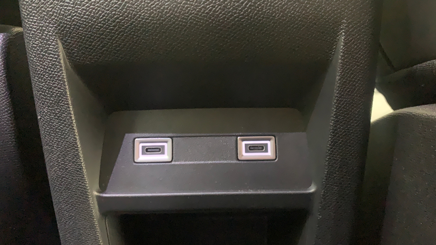 Used Citroen C5 X 2024 for sale - 76389580: Photo 42