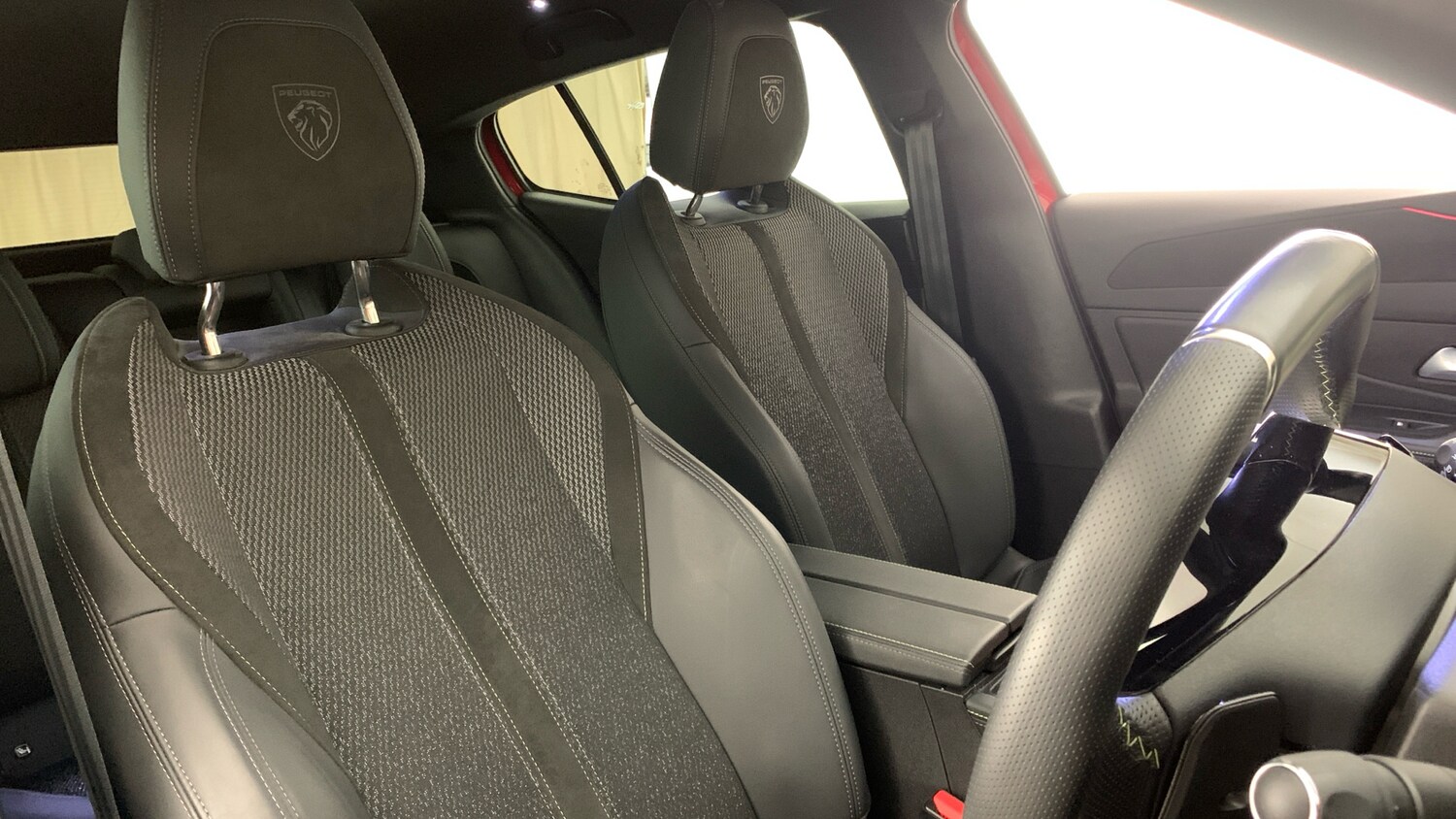 Used Peugeot 408 2025 for sale - 78206004: Photo 40