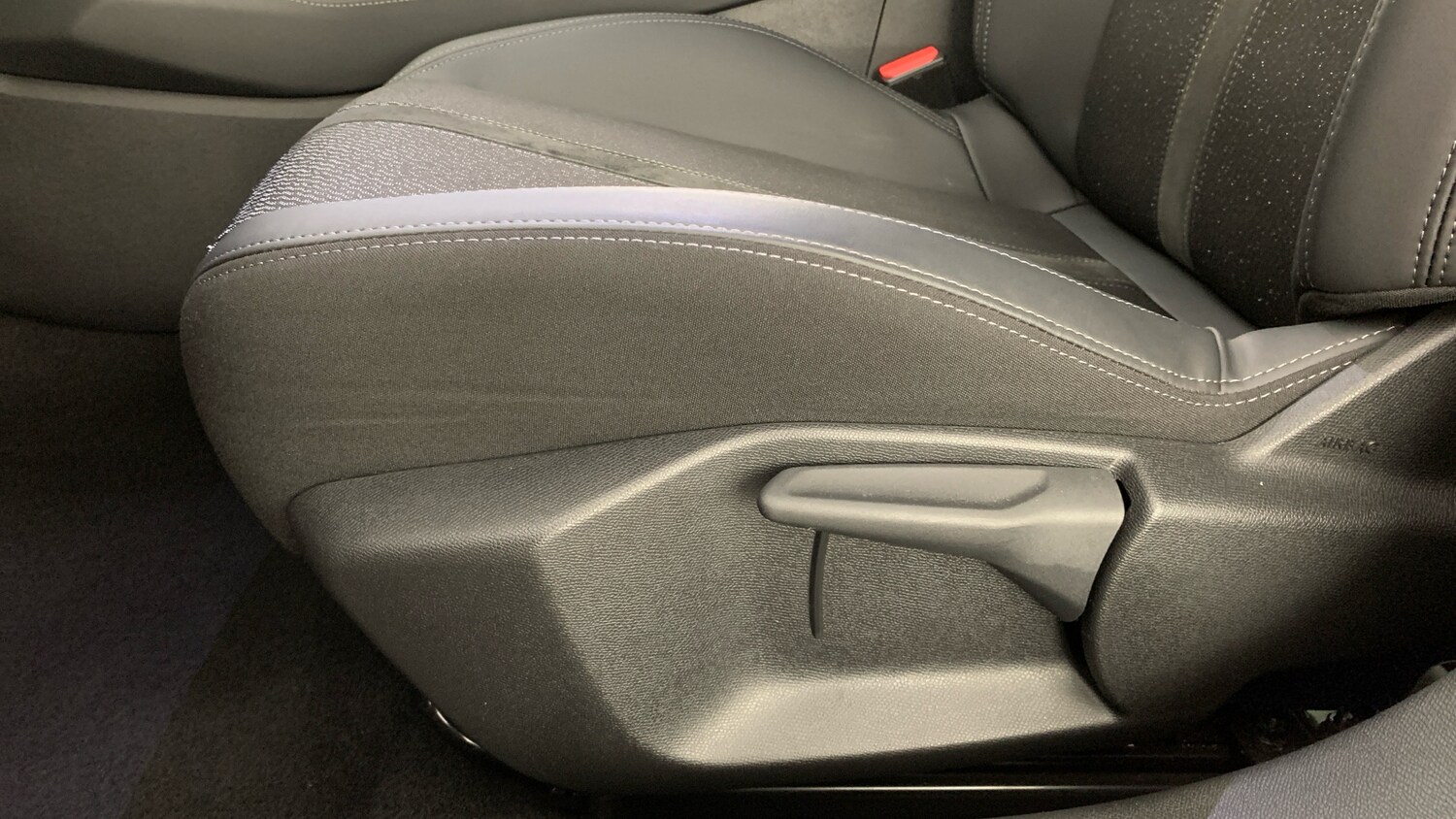 Used Peugeot 408 2025 for sale - 78206004: Photo 45