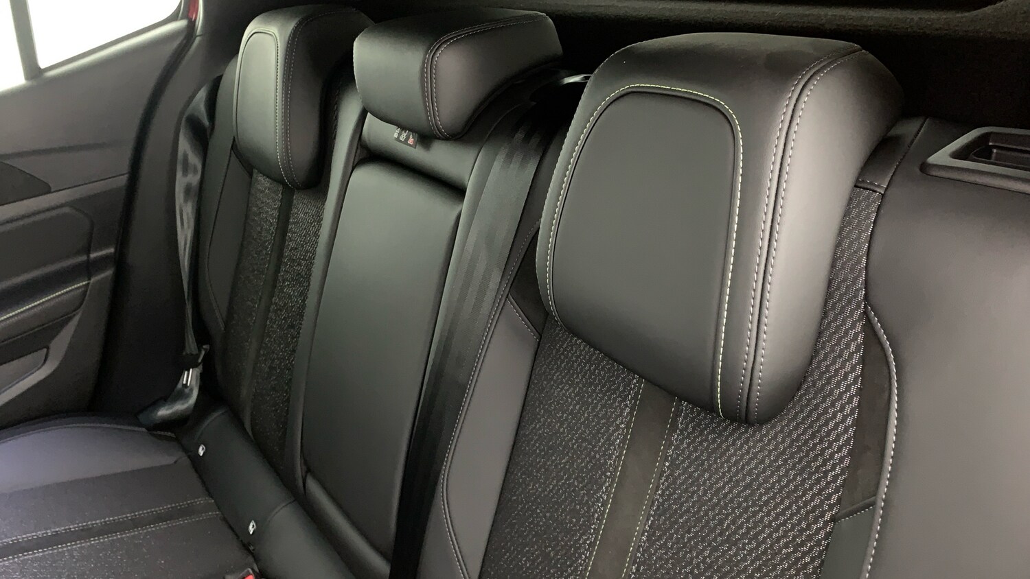 Used Peugeot 408 2025 for sale - 78206004: Photo 7