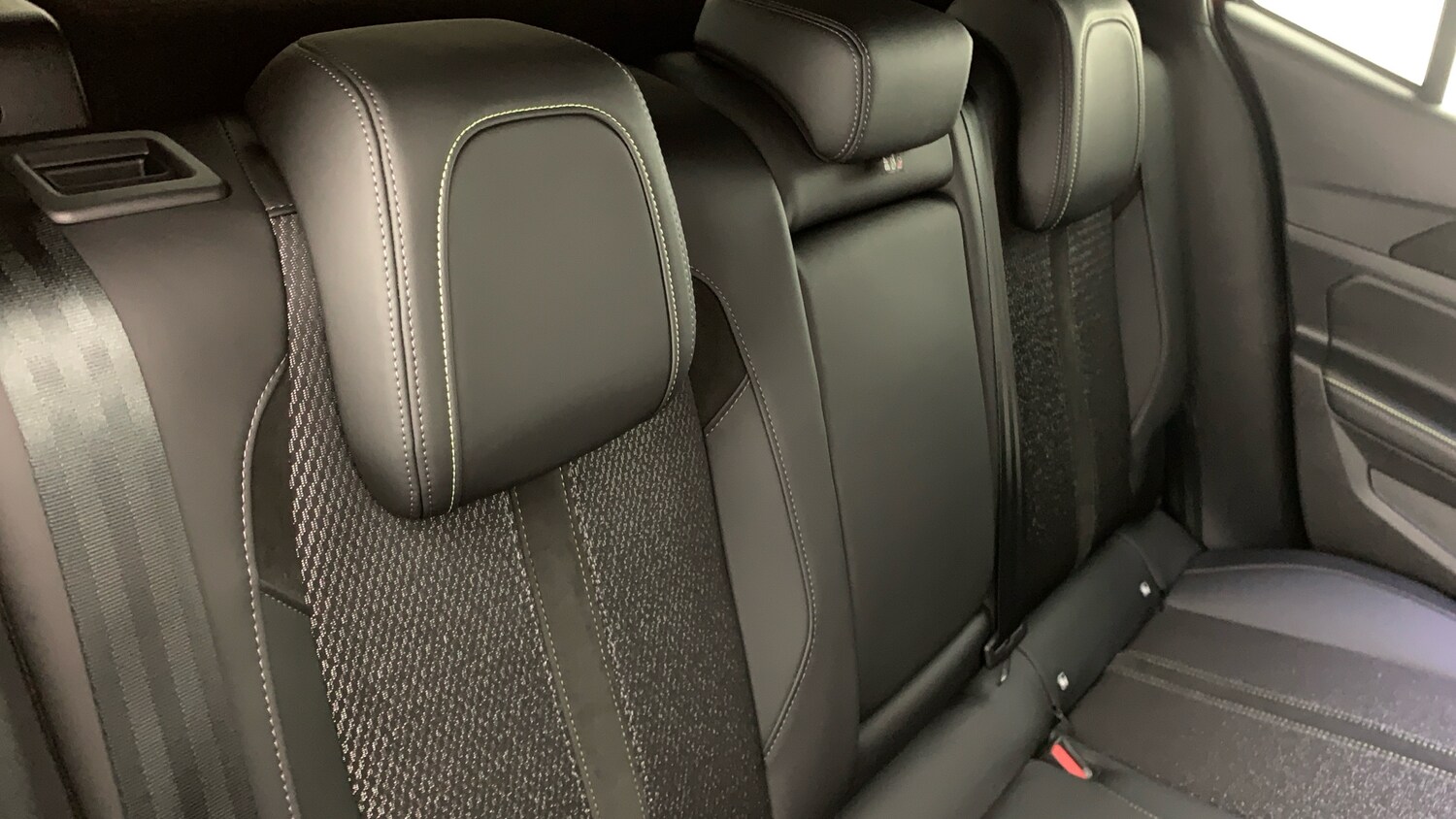 Used Peugeot 408 2025 for sale - 78206004: Photo 8