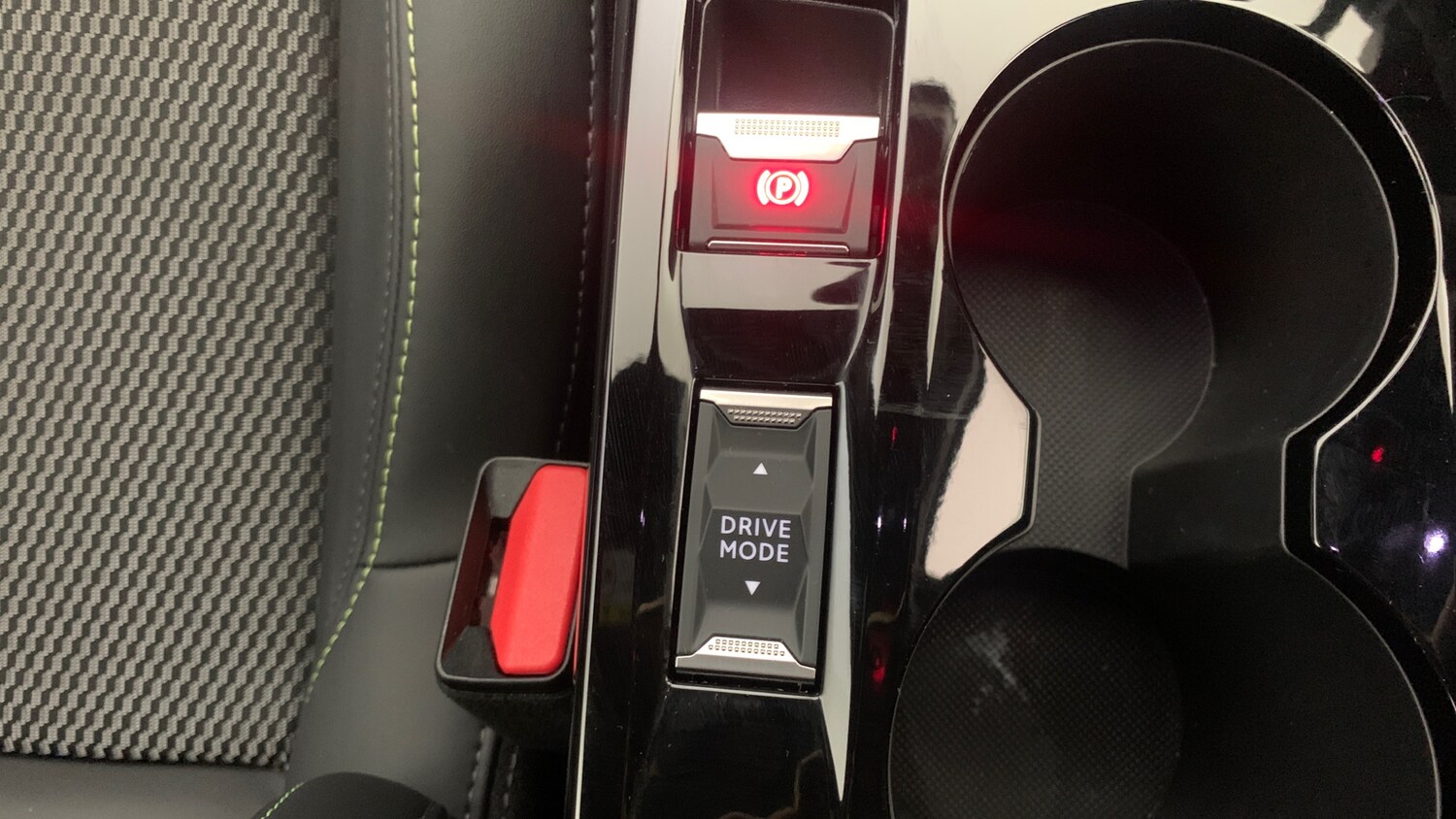 Used Peugeot 2008 2025 for sale - 77551326: Photo 35